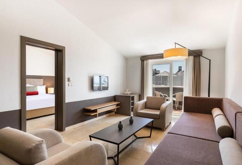 Suite Vista Mar, Paloma Perissia