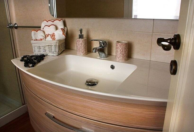 اتاق لوکس با چشمانداز شهر, Boutique Hotel Casa Faccioli