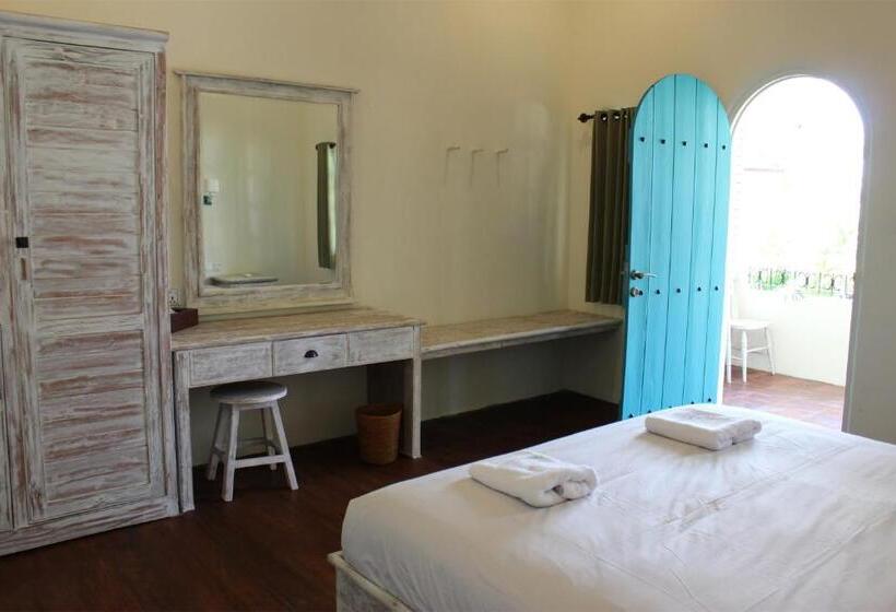 Quarto Deluxe, White Coconut Resort