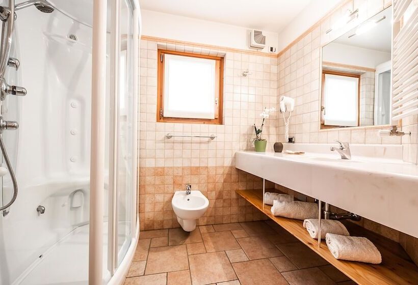 شقة غرفتين, Chalet Mottolino