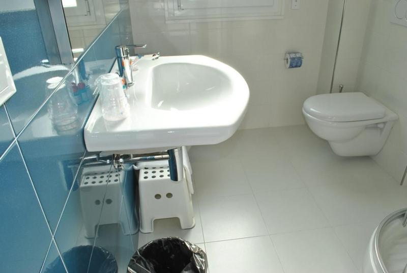 ファミリールーム, Bristol