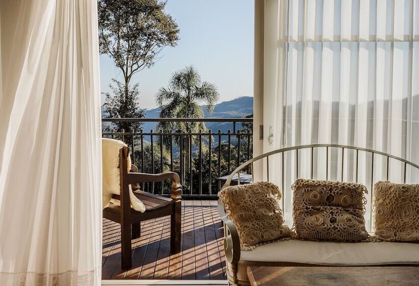 کلبه ییلاقی, Pousada La Vista