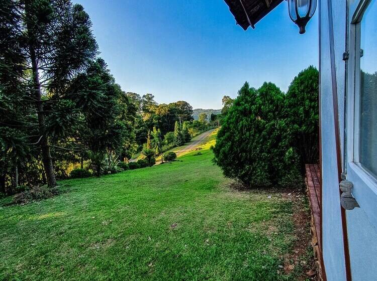 کلبه ییلاقی, Pousada La Vista