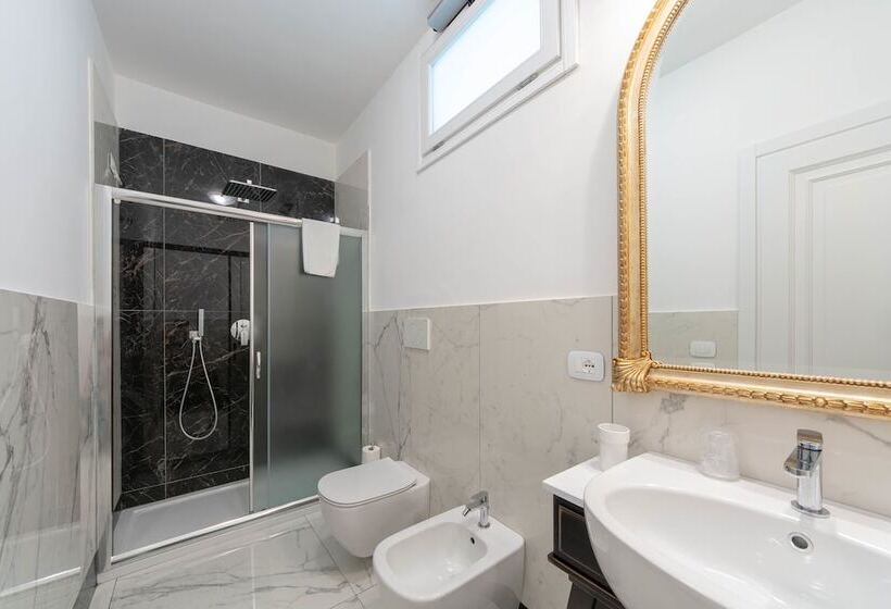 Полулюкс Вид на Море, Villa Amore