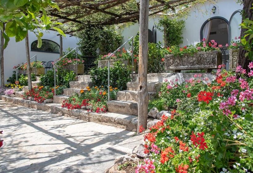 Полулюкс Вид на Море, Villa Amore