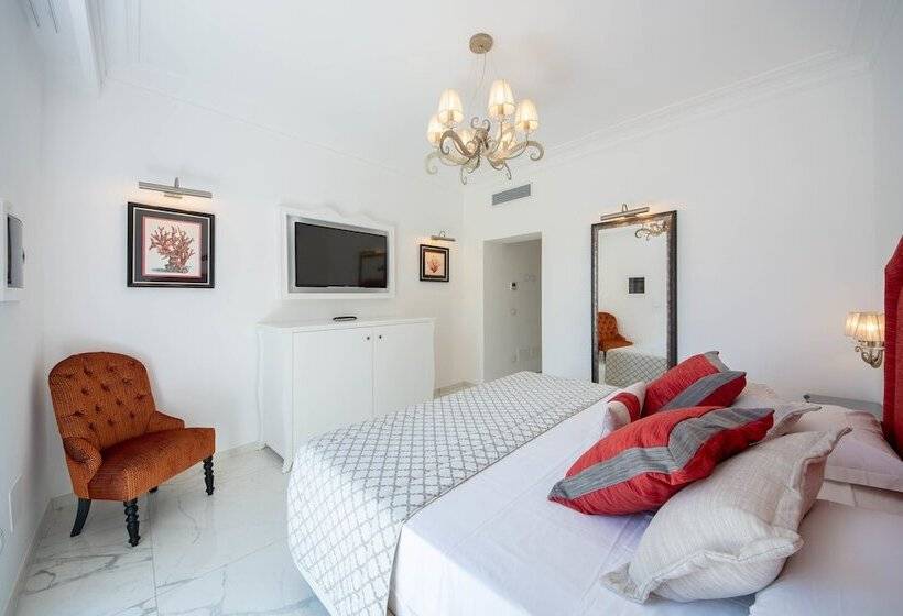 Полулюкс Вид на Море, Villa Amore