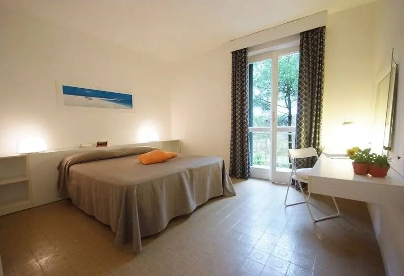 1 Bedroom Penthouse Apartment, Residence Golfo Della Lacona