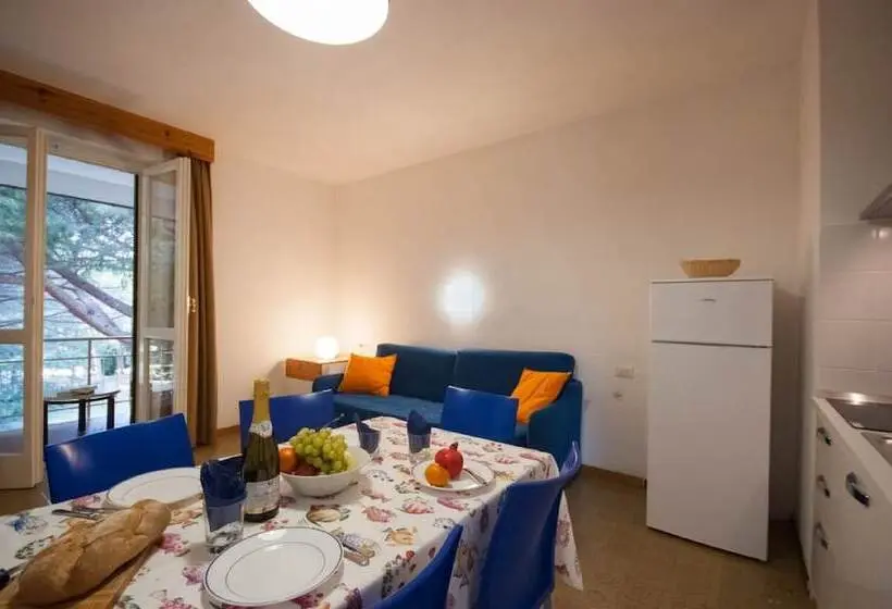 1 Bedroom Penthouse Apartment, Residence Golfo Della Lacona