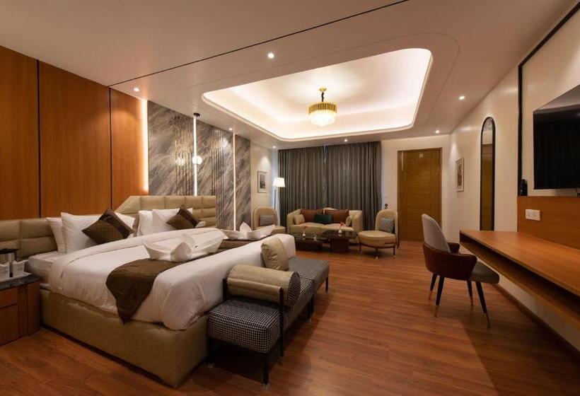 프리미엄 4인룸, Ekant Retreat Resort