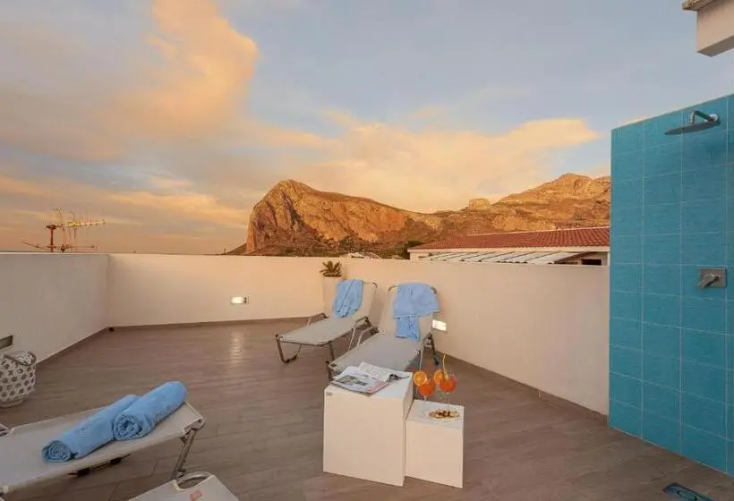 اتاق استاندارد با تراس, Rivazzurra Design Rooms