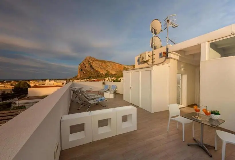 اتاق استاندارد با تراس, Rivazzurra Design Rooms
