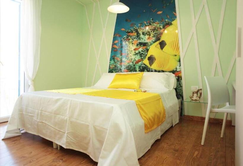 Номер Стандарт с Балконом, Rivazzurra Design Rooms