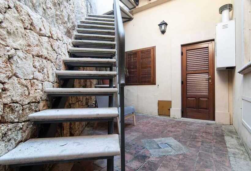 Pokój Czteroosobowy Deluxe, Dimora Archimedea