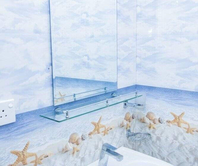 디럭스 룸, Aainn Guest