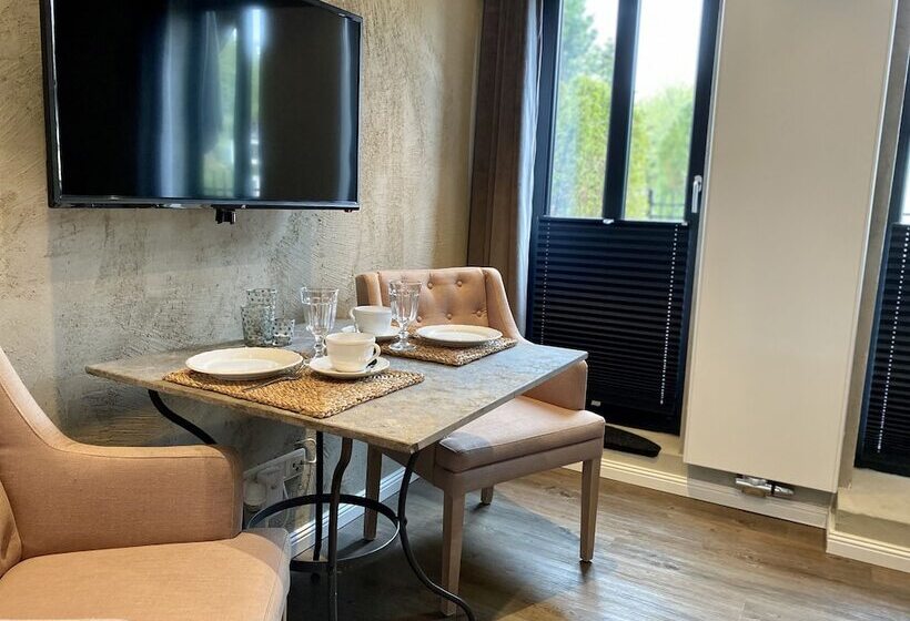 آپارتمان عادی 1 خوابه, Country Suites By Verdino Living