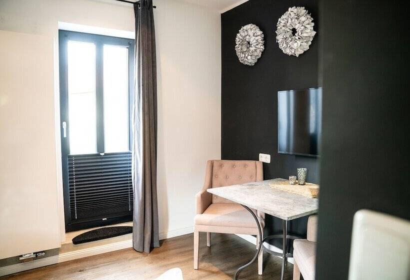 اتاق استاندارد با تخت دوبل, Country Suites By Verdino Living