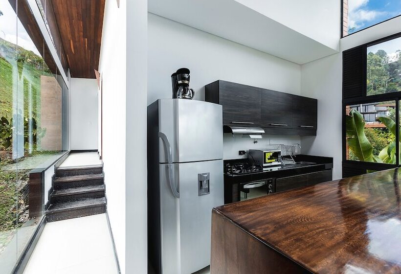 קוטג'' סופריור, Luxé Cabañas