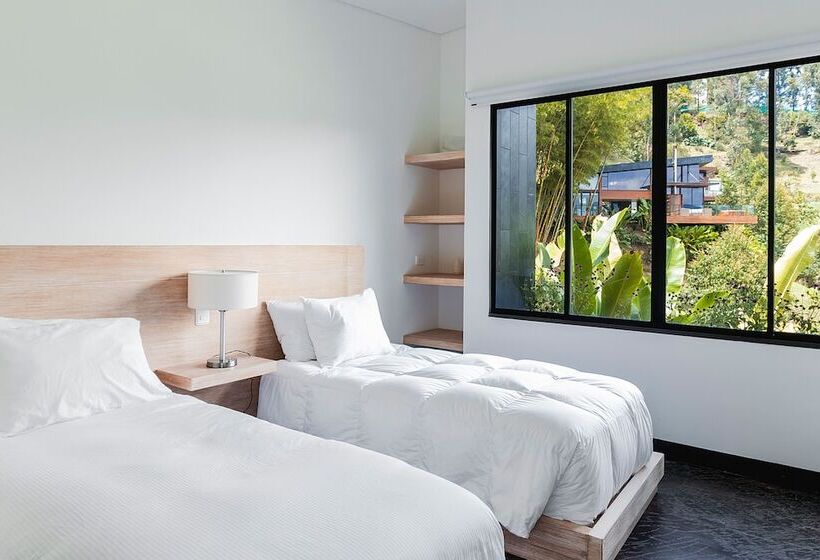 קוטג'' סופריור, Luxé Cabañas