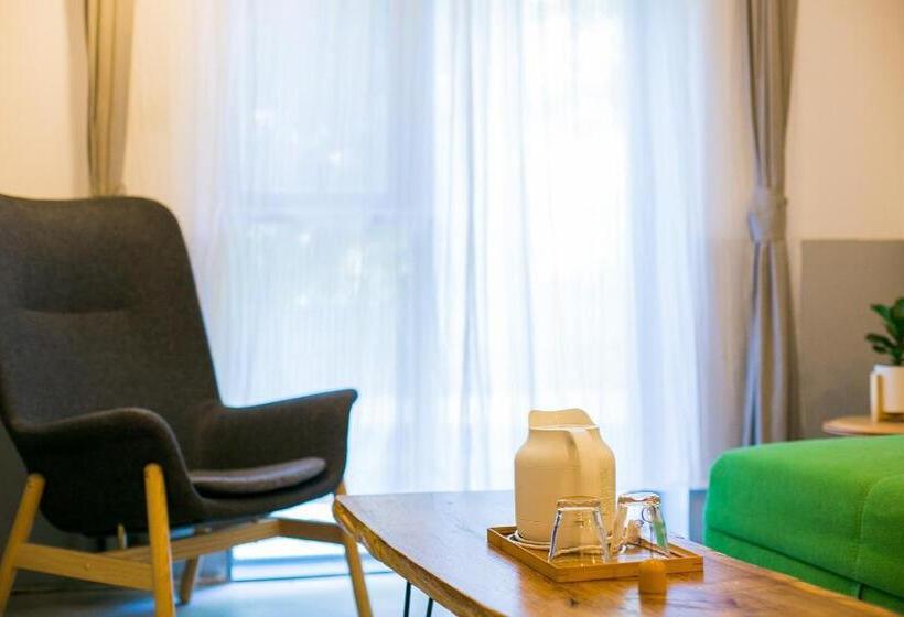 带城市景观的套间, Home++ Xi An