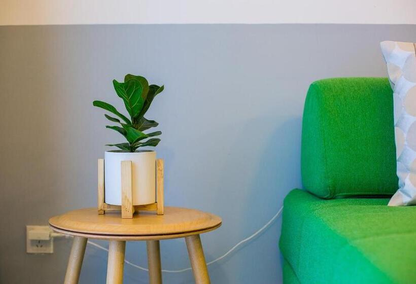 带城市景观的套间, Home++ Xi An