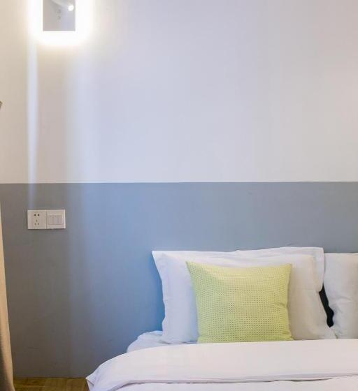 带城市景观的套间, Home++ Xi An