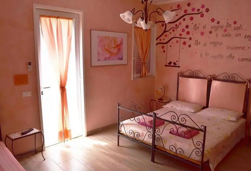 スタンダードトリプルルーム, Villa Nike B&b
