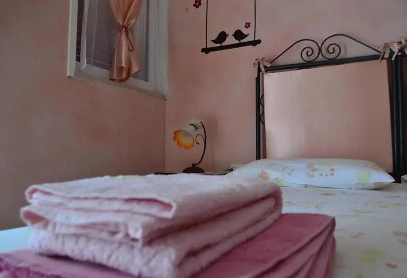 スタンダードトリプルルーム, Villa Nike B&b