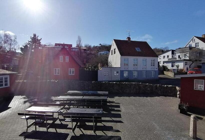 Четырехместный Номер Стандарт, Gudhjem Vandrerhjem / Gudhjem Hostel