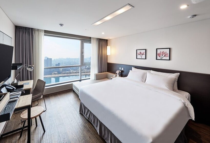 디럭스 룸, Riverside