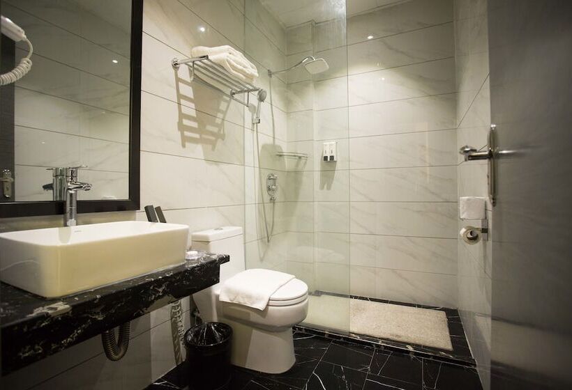 اتاق لوکس, Vienna