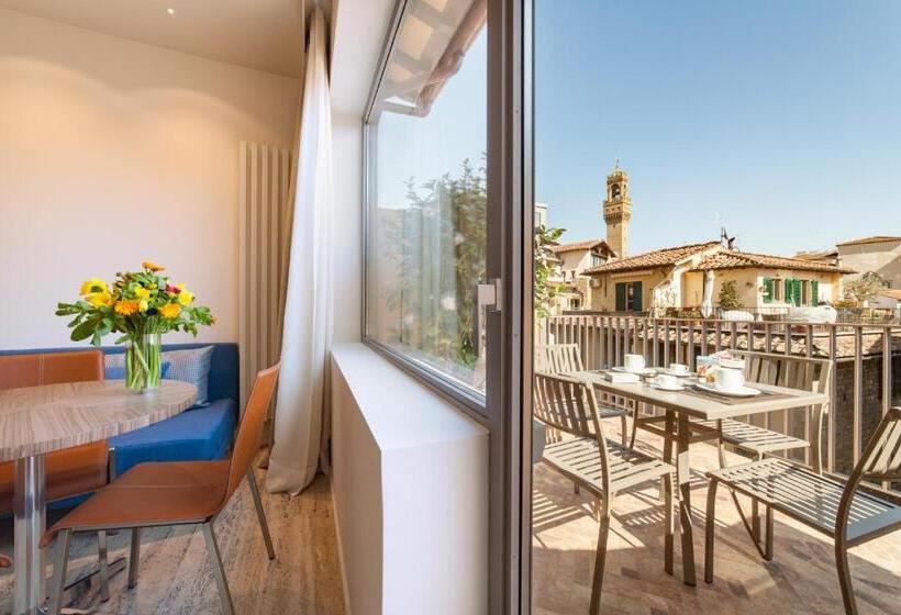 سوئیت جونیور با تراس, Le Stanze Degli Amidei