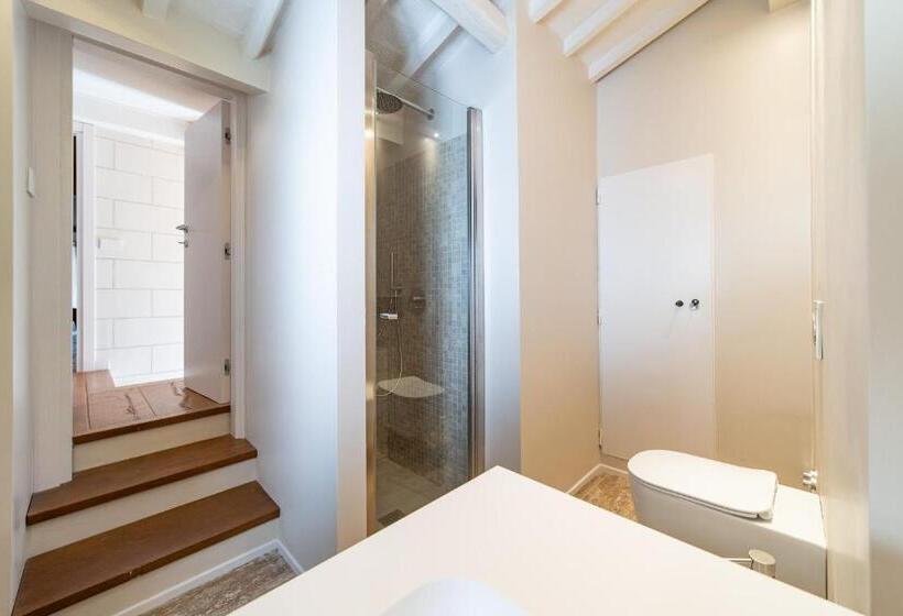 1 Bedroom Penthouse Apartment, Le Stanze Degli Amidei