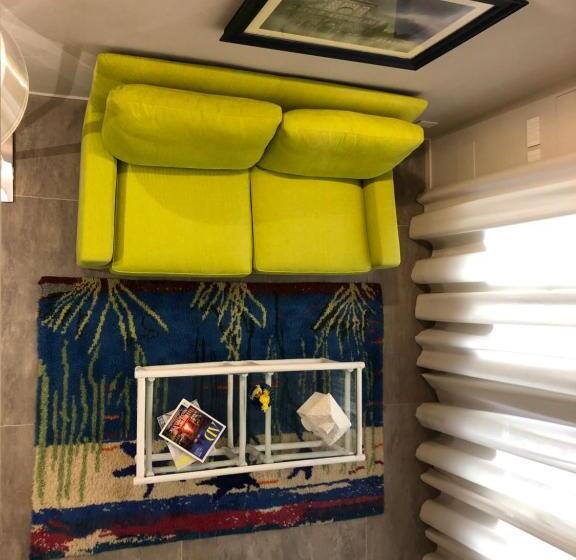 استودیوی لوکس, Le Stanze Degli Amidei