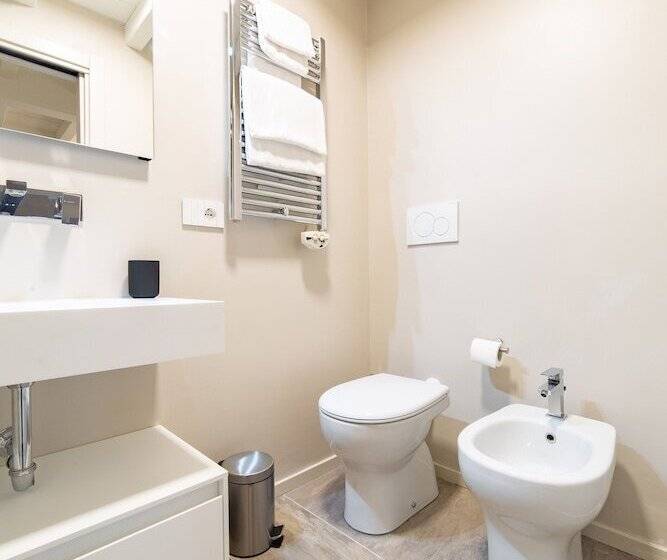 استودیوی لوکس, Le Stanze Degli Amidei