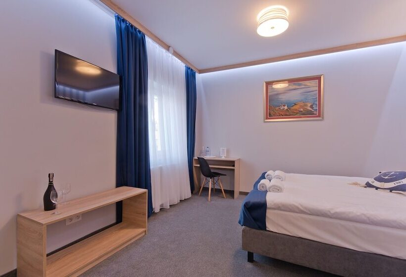 Номер Стандарт, B&b Molo