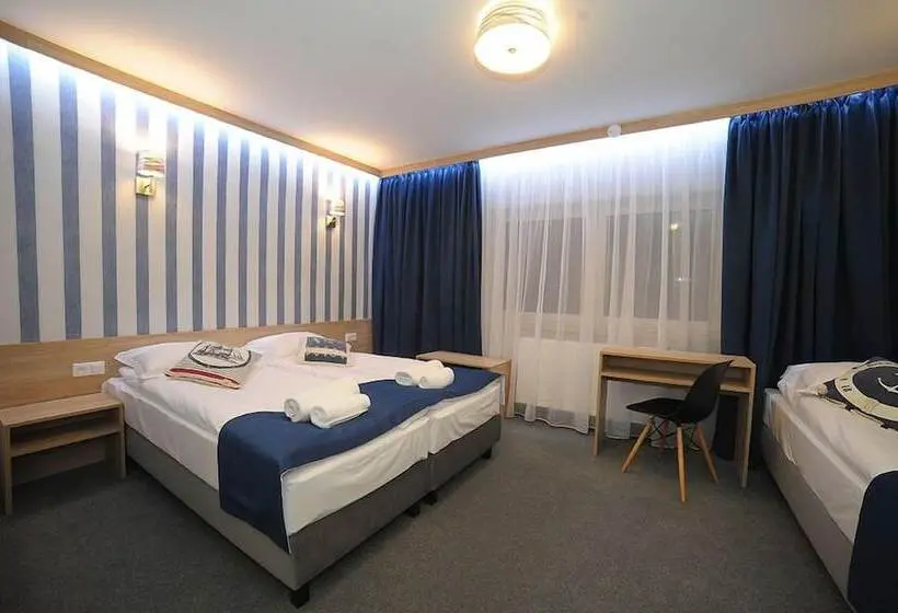 اتاق استاندارد چهار تخته, B&b Molo