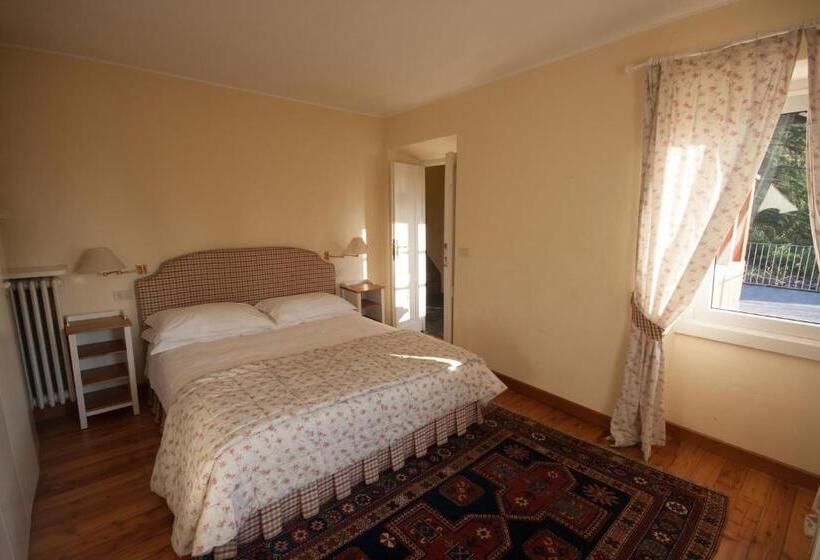 בית, 4 חדרי שינה, Agriturismo Castello Di Vezio