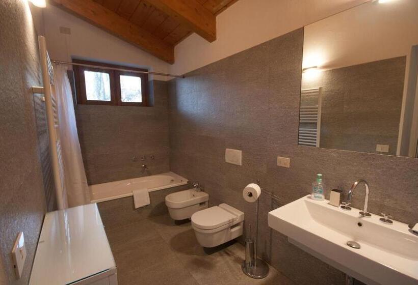 בית, 2 חדרי שינה, Agriturismo Castello Di Vezio