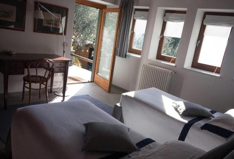 בית, 2 חדרי שינה, Agriturismo Castello Di Vezio