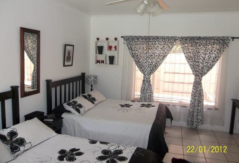 Family Room, Linga Longa Guest House