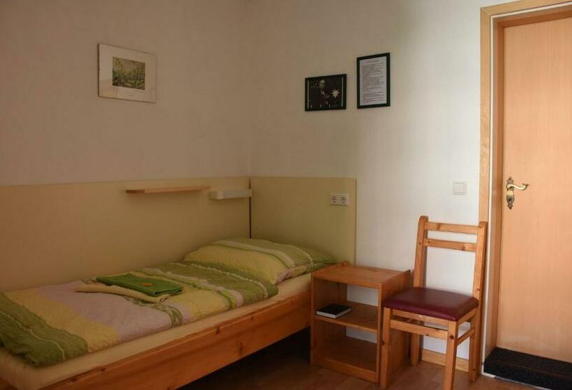 חדר סטנדרט, Pension Zur Wartburg