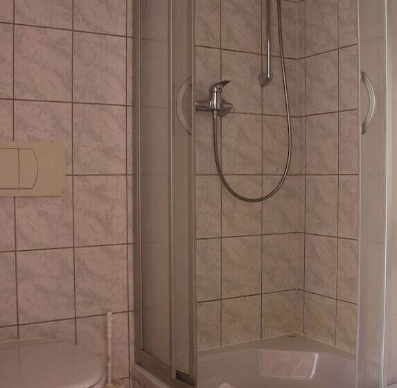 חדר סטנדרט, Pension Zur Wartburg