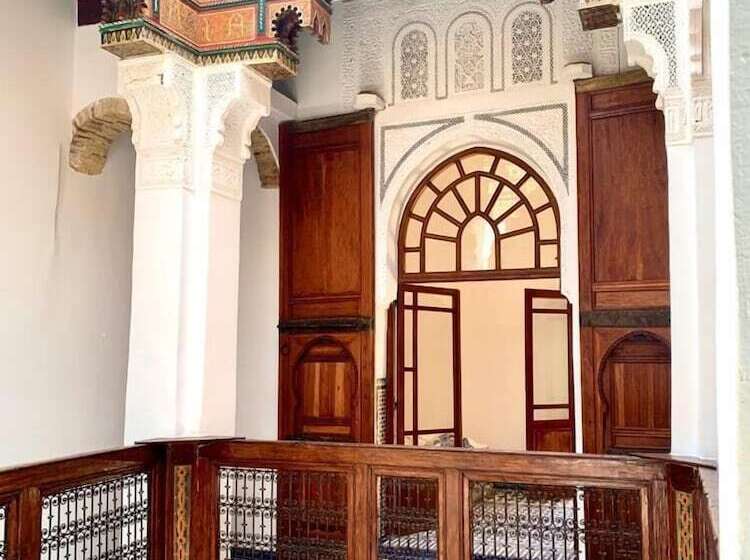 اتاق استاندارد چهار تخته, Riad Dar Pierre