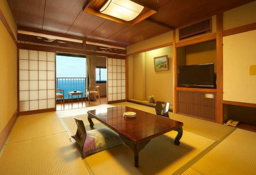 四人标准间, Senoumi