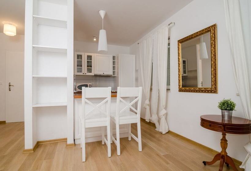 آپارتمان 1 خوابه, Apartments Carmelitta