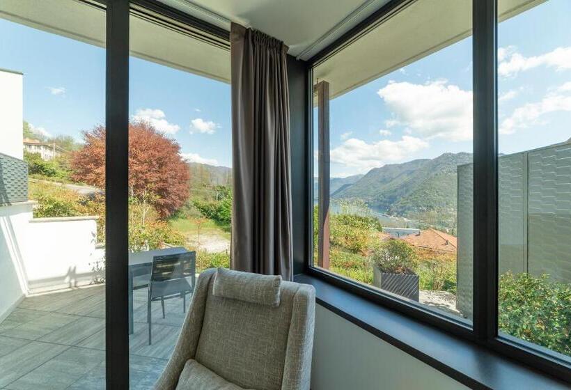 اتاق لوکس با چشم‌انداز, B&b Vista Lago