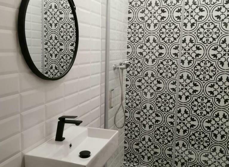 Вилла с 1 спальней и бассейном, Casa Do Trovador