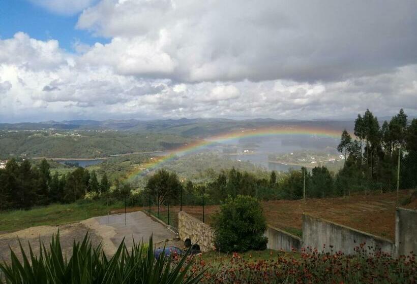 וילה עם חדר שינה אחד ובריכת שחיה, Casa Do Trovador