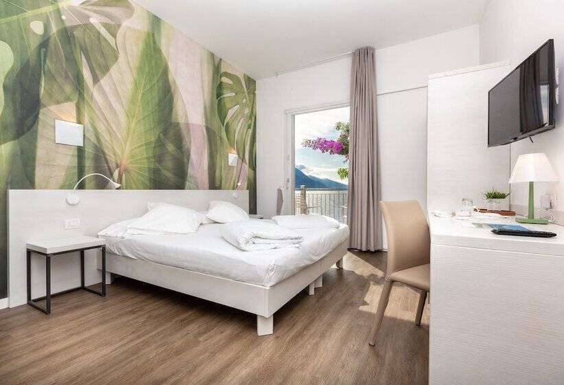 Quarto Estandar Vista Lago, Baia Azzurra   Lake Front