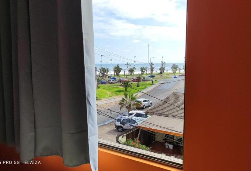 标准间, Playa Brava